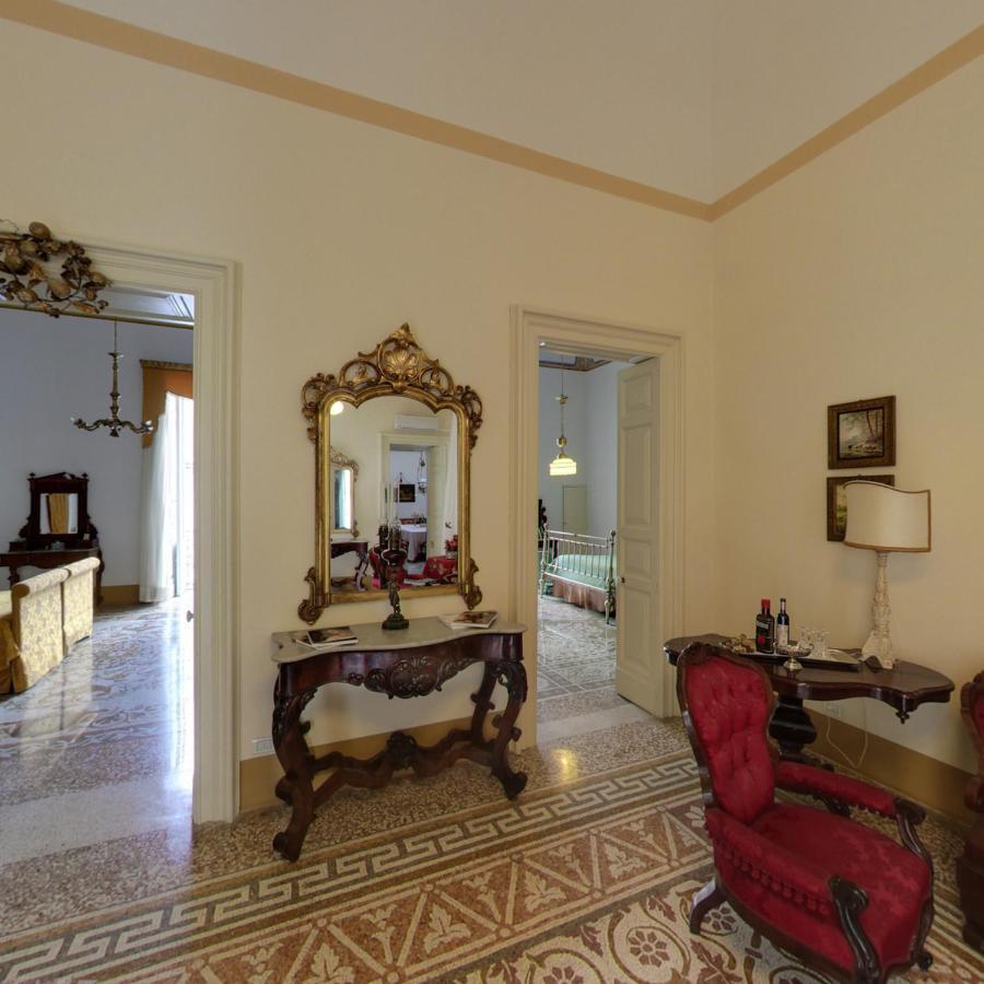 Palazzo Pio Apartment Lecce Exteriér fotografie