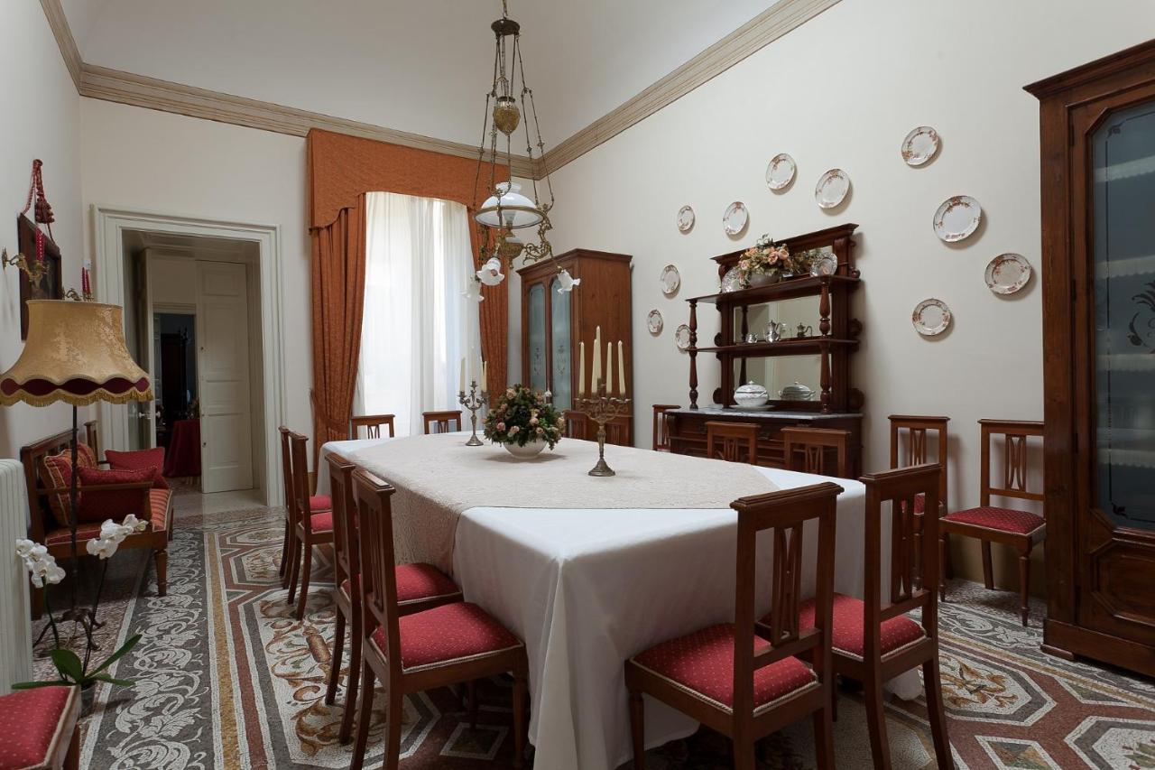 Palazzo Pio Apartment Lecce Exteriér fotografie